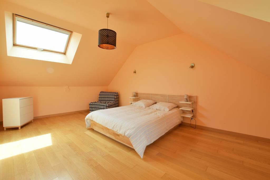 Bed and Breakfast Domaine Uraveni Theix Экстерьер фото